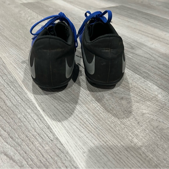 Nike Junior HyperVenom Phantom 3 Club FG Soccer - Picture 4 of 6